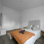 Epinat - Centre & Parking וישי