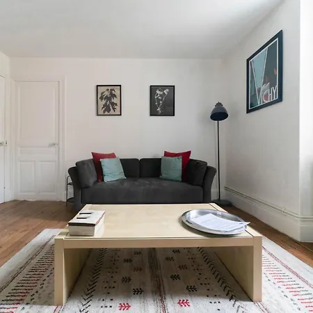 Epinat - Centre & Parking Apartment Vichy