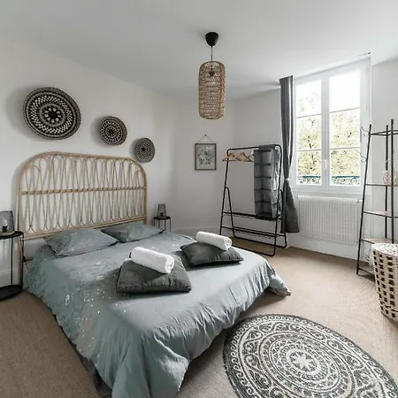 Epinat - Centre & Parking * Vichy