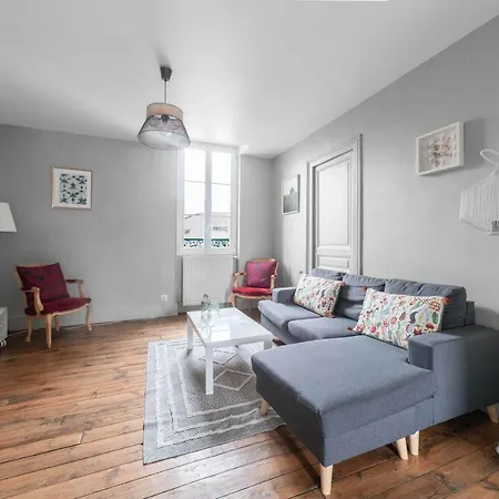 Epinat - Centre & Parking Виши