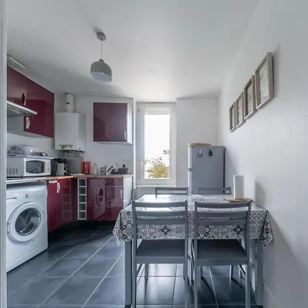 Epinat - Centre & Parking Apartment Vichy